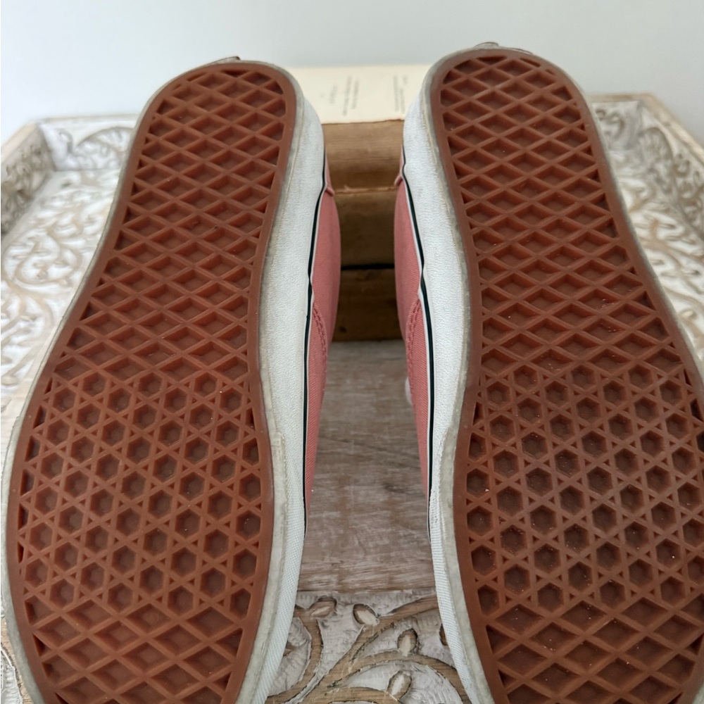 🌸 Vans Low-Top Sneakers | Blush Pink | Women’s Size 7 | Classic Off The Wall - Picture 9 of 10